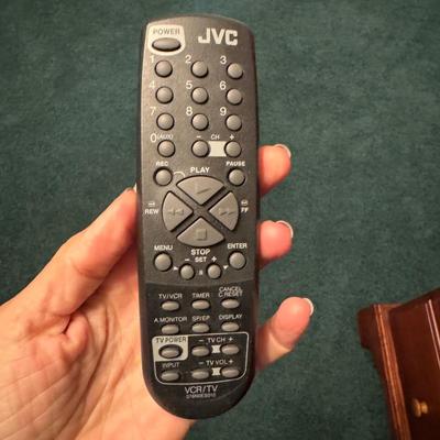 Two VHS Players (1BD-TF)
