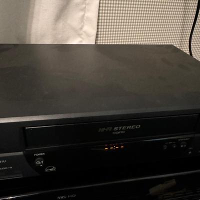 Two VHS Players (1BD-TF)