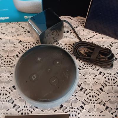 ECHO DOT, CHROMECAST, HEADPHONES AND VARIOUS CORDS