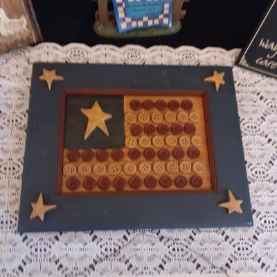 UNIQUE WALL HANGINGS