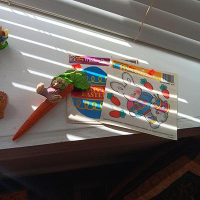 EASTER DECORATIONS (3)
