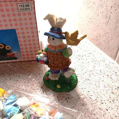 EASTER DECORATIONS (4)