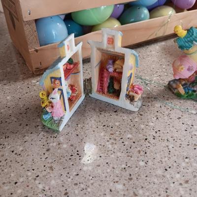 EASTER DECORATIONS (4)