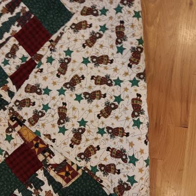 CHRISTMAS QUILTED THROW BLANKET, DOOR DRAFT CATCHER, CANDLES AND A SIGN
