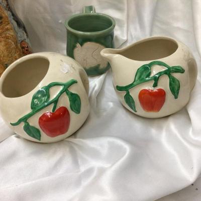 Pottery Lot