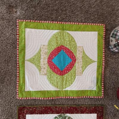 2 QUILTED WALL HANGINGS, SMALL TREE AND OTHER CHRISTMAS ITEMS