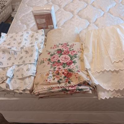 FULL SIZE SHEET SETS, BEDSKIRT AND MATTRESS COVER