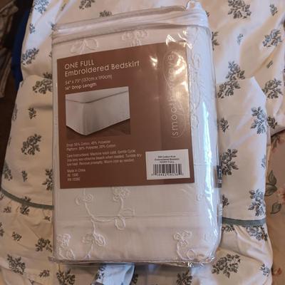 FULL SIZE SHEET SETS, BEDSKIRT AND MATTRESS COVER