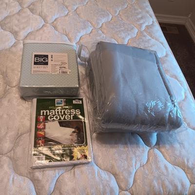 NEW TWIN SHEET SET AND MATTRESS COVER, NEW FULL/QUEEN BLANKET