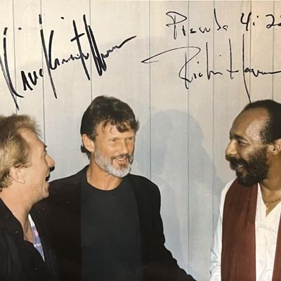 Kris Kristofferson signed photo. 