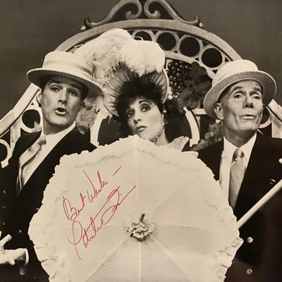 Oh Coward! Patrick Quinn signed photo