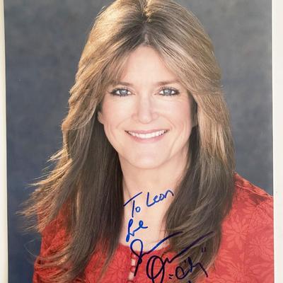 Brady Bunch actress Susan Olsen signed photo. 