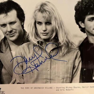 Daryl Hannah signed movie photo