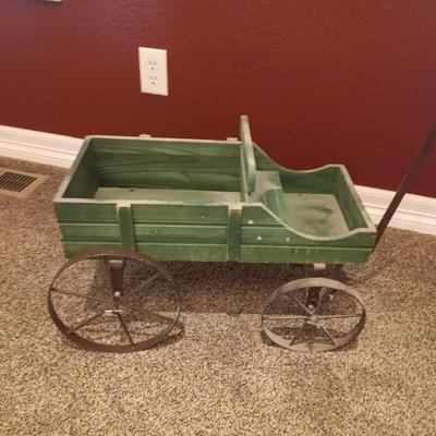 DOLL SIZE WOODEN WAGON WITH A BAIL OF HAY