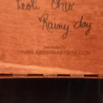 QUALITY STAIR STEP AMISH BASKET