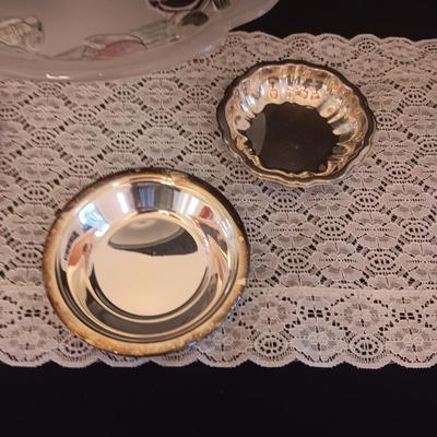 SERVING PIECES FOR WHEN IMPORTANT COMPANY COMES TO DINNER