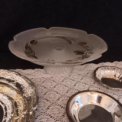 SERVING PIECES FOR WHEN IMPORTANT COMPANY COMES TO DINNER