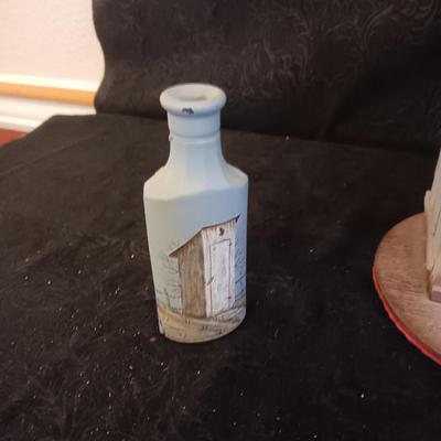 DIGITAL PICTURE FRAME, PAINTED OLD GLASS BOTTLE, DECORATIVE OUTHOUSE