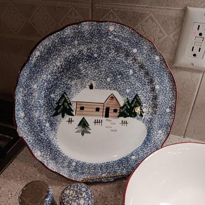 HUGE SET OF HOLLY MOUNTAIN LODGE DINNERWARE (Just in time for the holidays)