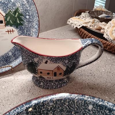 HUGE SET OF HOLLY MOUNTAIN LODGE DINNERWARE (Just in time for the holidays)