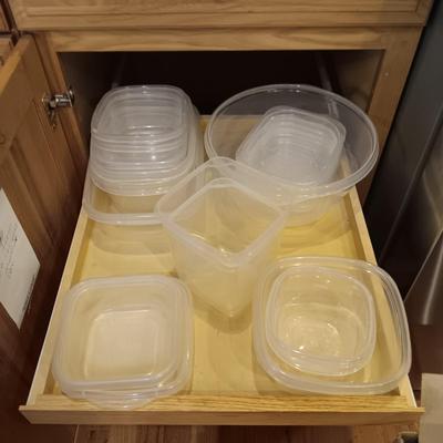 FOOD STORAGE CONTAINERS