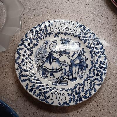 CHRISTMAS SERVING PIECES