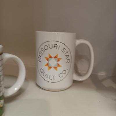 MR COFFEE AND 6 MUGS