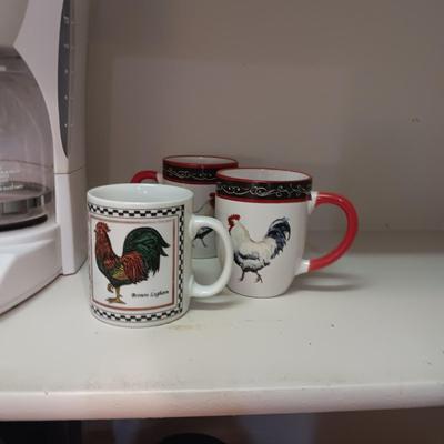 MR COFFEE AND 6 MUGS