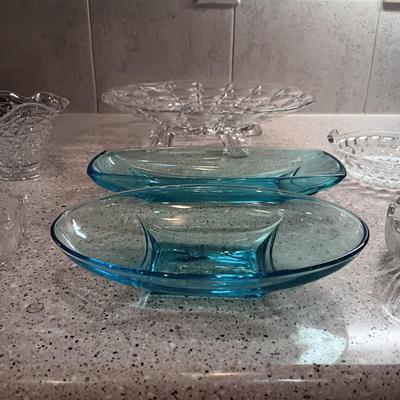 NICE GLASS SERVING PIECES