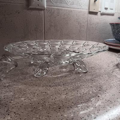 NICE GLASS SERVING PIECES