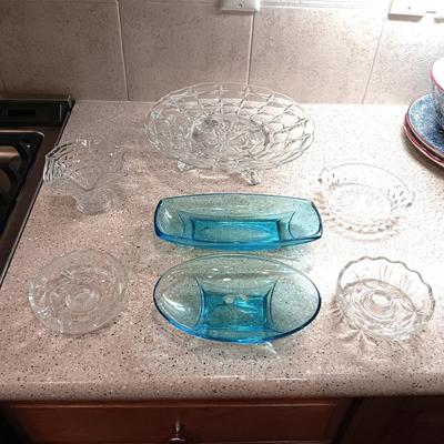 NICE GLASS SERVING PIECES