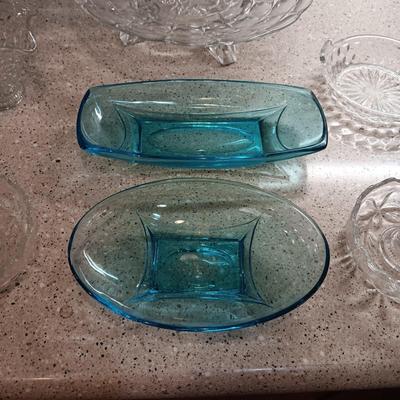 NICE GLASS SERVING PIECES