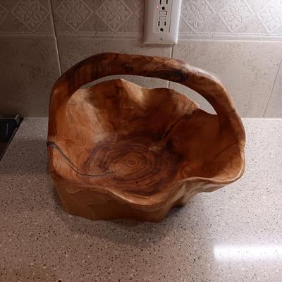 LARGE BURL WOOD BASKET, CRYSTAL VASE AND BLUE GLASS BOWL