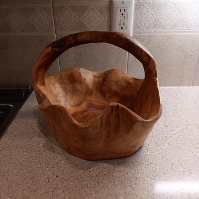 LARGE BURL WOOD BASKET, CRYSTAL VASE AND BLUE GLASS BOWL