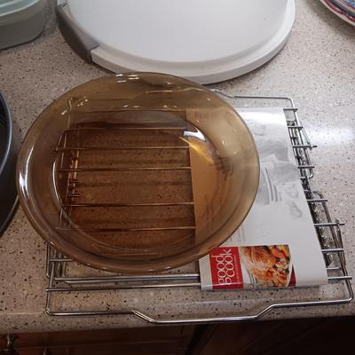 CAKE KEEPER, TUPPERWARE CONTAINER, PIE PLATE AND MORE