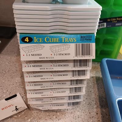 MANY ICE CUBE TRAYS, 2 DRAWER ORGANIZERS, TUPPERWARE PITCHER