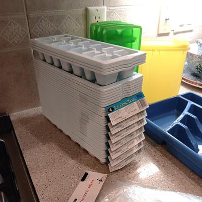 MANY ICE CUBE TRAYS, 2 DRAWER ORGANIZERS, TUPPERWARE PITCHER