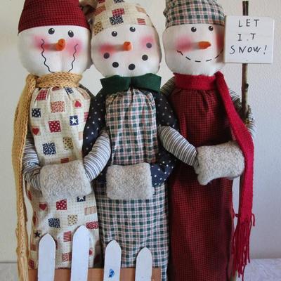 Christmas décor, 3 snowmen