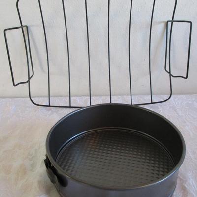 9" Spring-form pan, roasting rack 18" long x 12" side