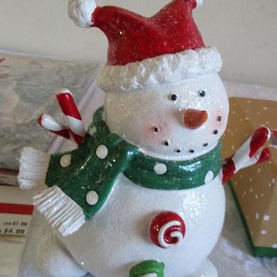 Christmas bows, snowman figurine, gift boxes ornament hooks