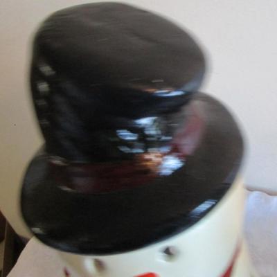 2 ceramic snowmen