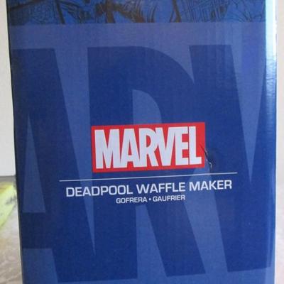 Marvel waffle maker