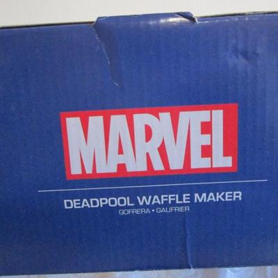 Marvel waffle maker