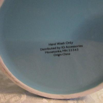 Ceramic basket, blue