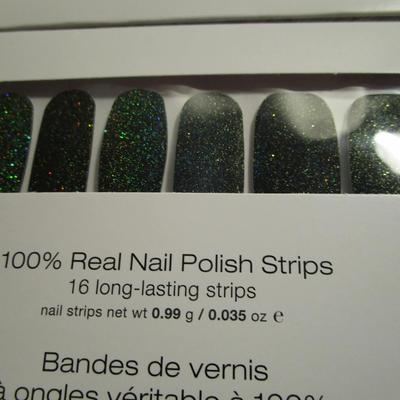 4 pkg 100% real nail polish strips, Color Street