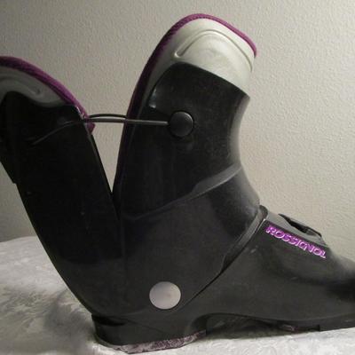 Rossignol ski boots, size 25,5 (8-1/2? US women's)