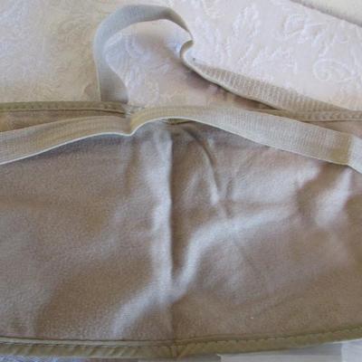 Eagle Creek waist belt pouch, emergency items