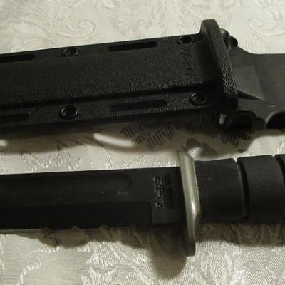 KA-Bar fighting utility knife, Olean, NY, USA 1281