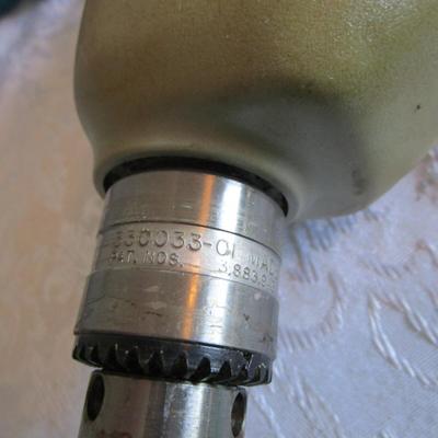 Black & Decker 3/8" variable speed drill with drill caddie & some bits