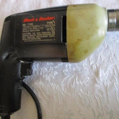 Black & Decker 3/8" variable speed drill with drill caddie & some bits